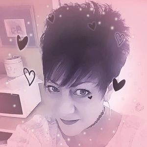 Meet your Posher, Celeste